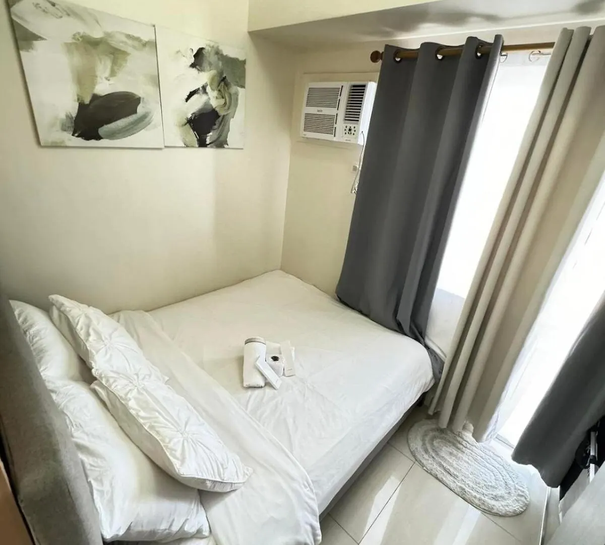 Staycation At Field Residences Near Airport Manila 0*,  Filippinerne